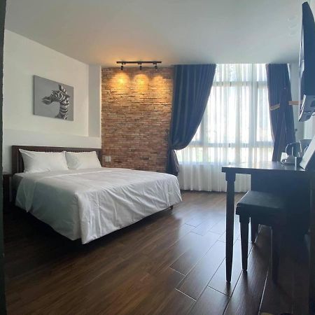 Highlight House Hotel Pleiku Exterior photo